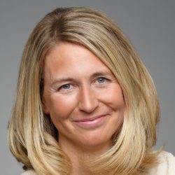 BNY Mellon: Pam Lucina photographed at Andrew Collings Photography studio, Chicago, IL. June 27, 2016. Photo by Andrew Collings.